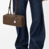 Amazona 31 Cropped Bag in Grained Nubuck