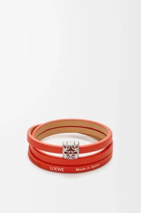 Anagram Bombé Twist Bracelet in Calfskin Anagram Bombé Twist Bracelet in Calfskin