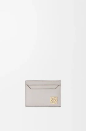Anagram Plain Cardholder in Pebble Grained Calfskin