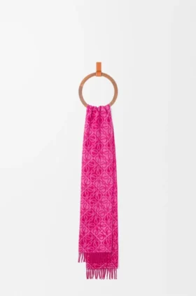 Anagram Scarf in Wool and Cashmere
