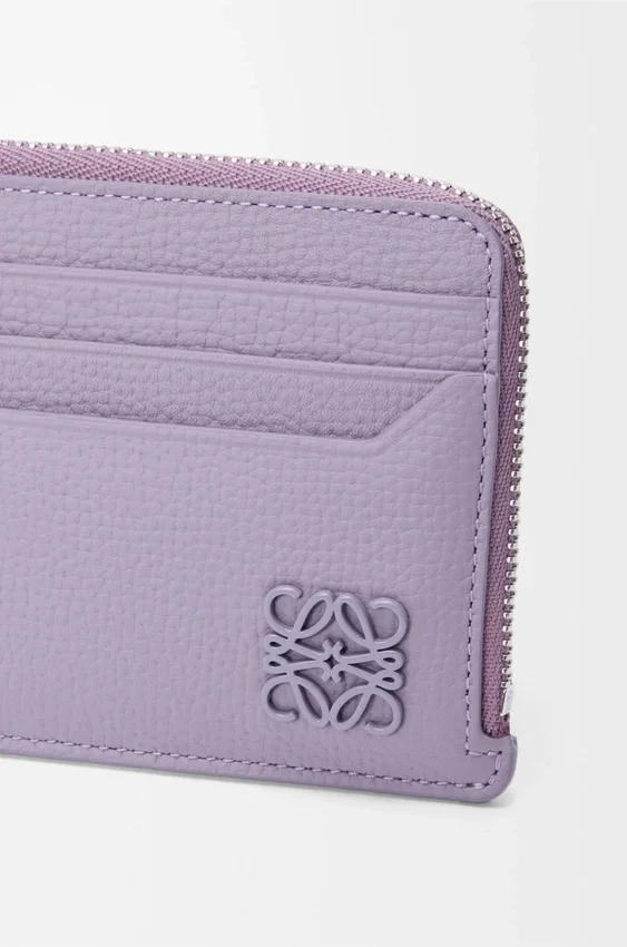 Anagram Square Coin Cardholder in Pebble Grained Calfskin Anagram Square Coin Cardholder in Pebble Grained Calfskin