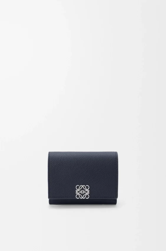 Anagram Trifold Wallet in Pebble Grained Calfskin Anagram Trifold Wallet in Pebble Grained Calfskin