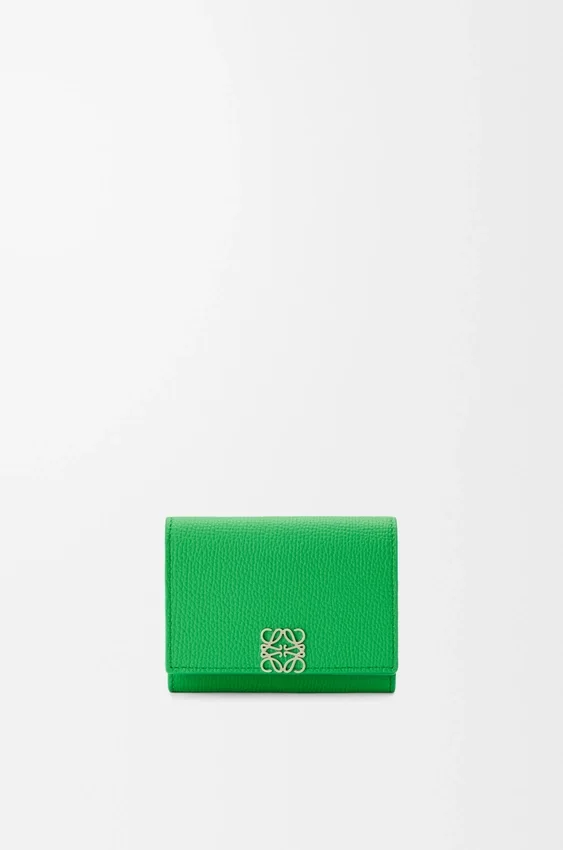 Anagram Trifold Wallet in Pebble Grained Calfskin Anagram Trifold Wallet in Pebble Grained Calfskin