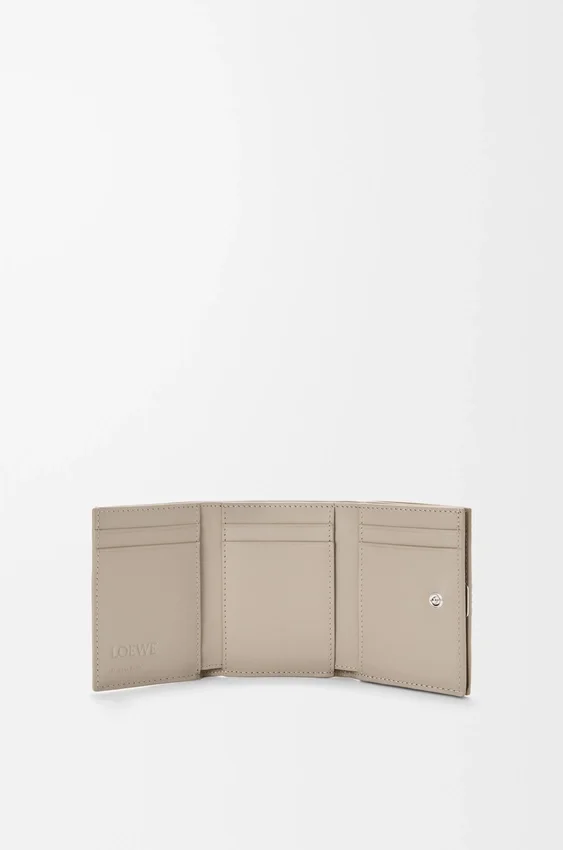 Anagram Trifold Wallet in Pebble Grained Calfskin Anagram Trifold Wallet in Pebble Grained Calfskin