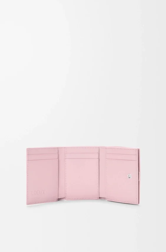 Anagram Trifold Wallet in Pebble Grained Calfskin Anagram Trifold Wallet in Pebble Grained Calfskin