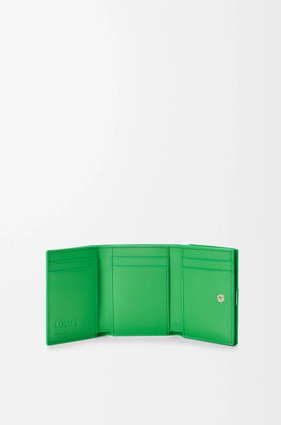 Anagram Trifold Wallet in Pebble Grained Calfskin Anagram Trifold Wallet in Pebble Grained Calfskin