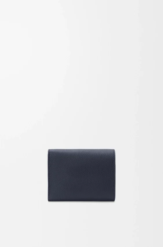 Anagram Trifold Wallet in Pebble Grained Calfskin Anagram Trifold Wallet in Pebble Grained Calfskin