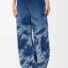 Barrel Jeans in Denim Barrel Jeans in Denim