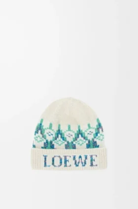 Beanie in Wool Blend