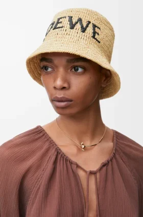 Bucket Hat in Raffia Bucket Hat in Raffia