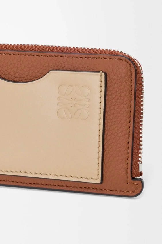 Coin Cardholder in Soft Grained Calfskin Coin Cardholder in Soft Grained Calfskin