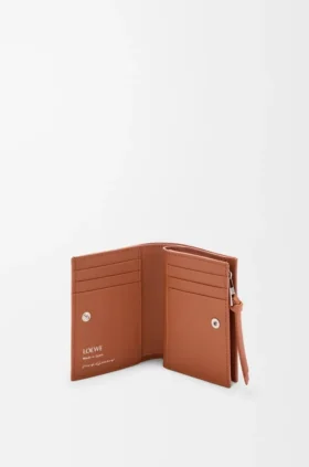 Compact Wallet in Nappa Calfskin