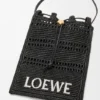Drawstring Pocket in Raffia Drawstring Pocket in Raffia