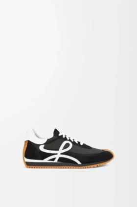 Flow Runner in Nylon and Suede