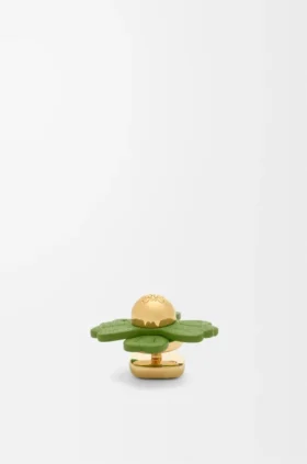 Flower Pin in Calfskin