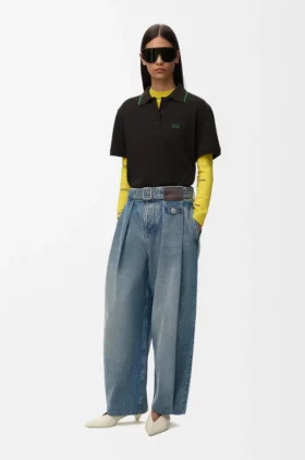 Jeans in Denim