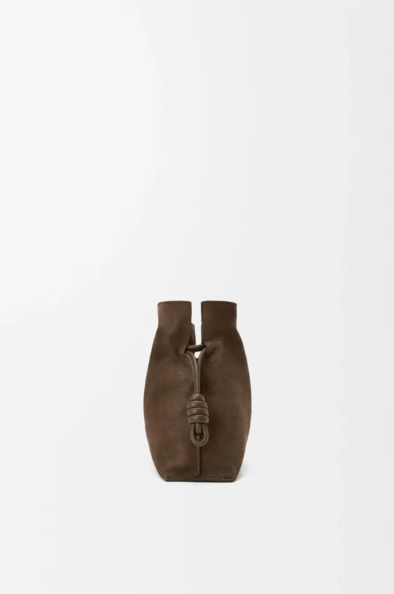 Medium Flamenco Clutch in Grained Nubuck Medium Flamenco Clutch in Grained Nubuck