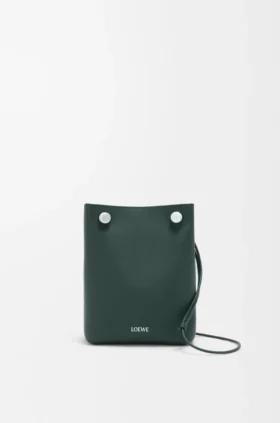 Pebble Pouch in Smooth Calfskin Pebble Pouch in Smooth Calfskin