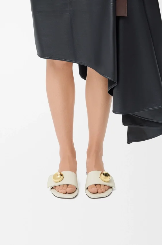 Pebble Slide in Soft Calfskin Pebble Slide in Soft Calfskin