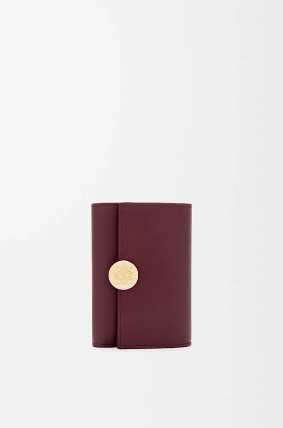 Pebble Small Vertical Wallet in Shiny Nappa Calfskin Pebble Small Vertical Wallet in Shiny Nappa Calfskin