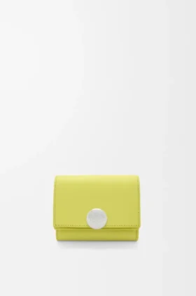 Pebble Trifold Wallet in Shiny Nappa Calfskin