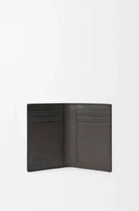Puzzle Bifold Cardholder in Classic Calfskin Puzzle Bifold Cardholder in Classic Calfskin