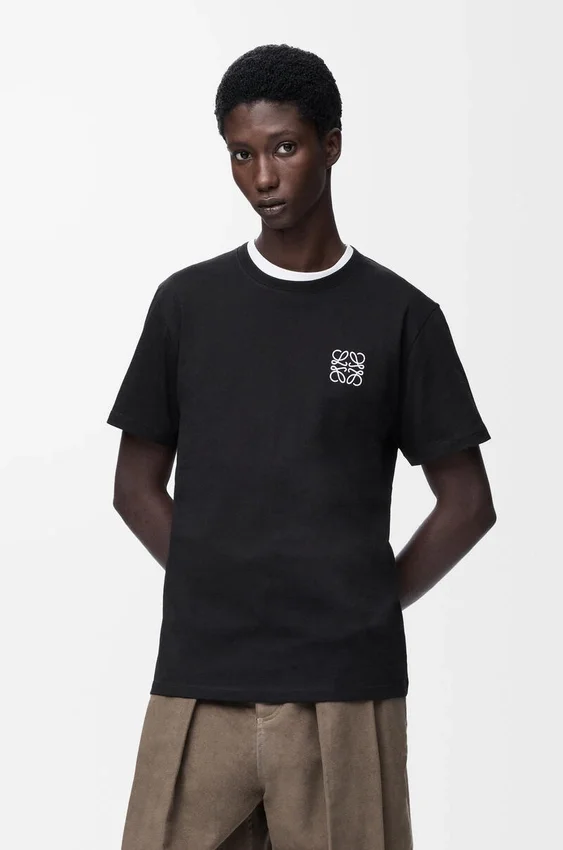 Regular Fit T-Shirt in Cotton Regular Fit T-Shirt in Cotton