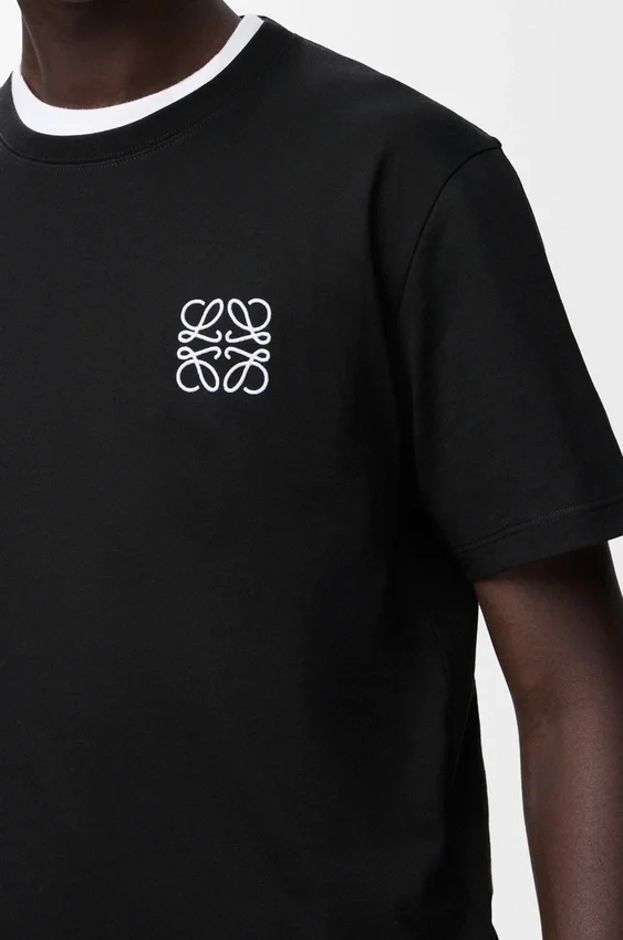 Regular Fit T-Shirt in Cotton Regular Fit T-Shirt in Cotton