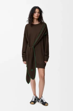 Scarf Dress in Wool Scarf Dress in Wool