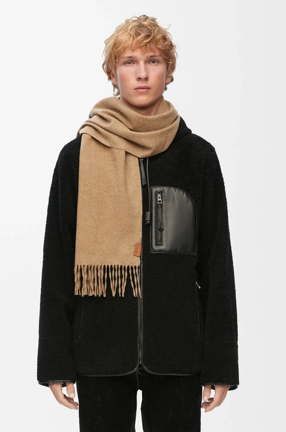Scarf in Cashmere Scarf in Cashmere