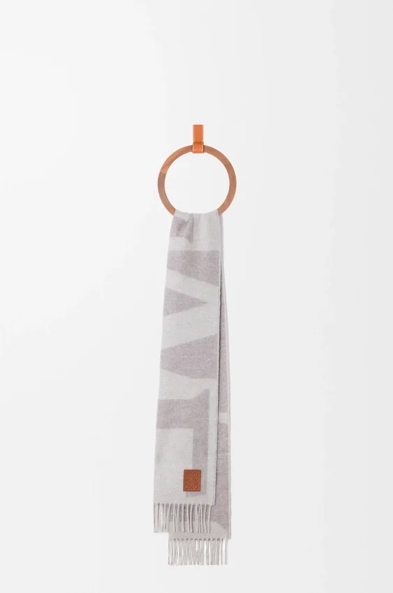 Scarf in Cashmere Scarf in Cashmere