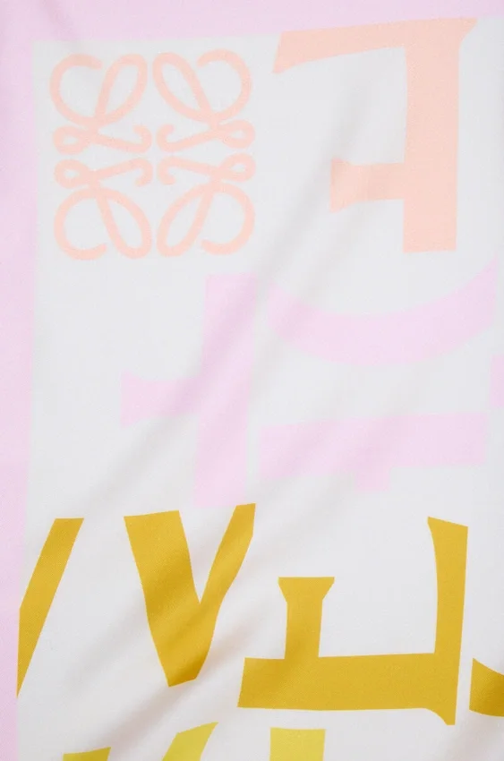 Scarf in Silk Scarf in Silk