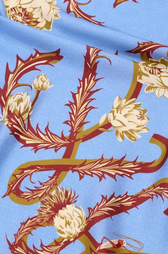 Scarf in Silk Scarf in Silk