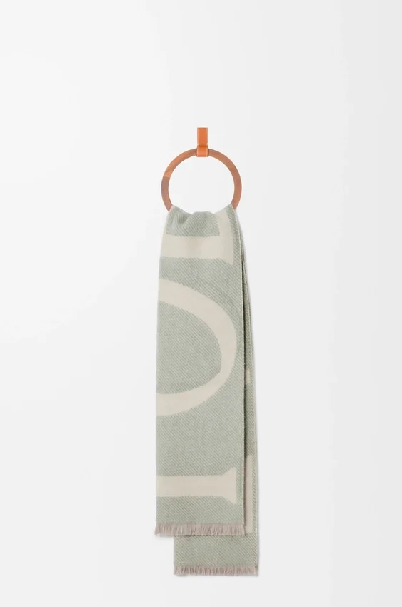 Scarf in Wool and Cashmere Scarf in Wool and Cashmere