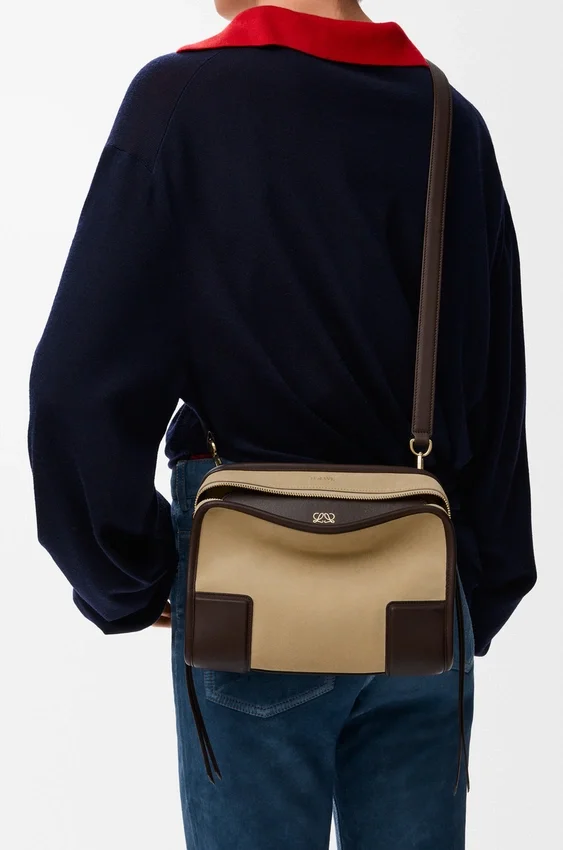 Small Amazona 180 Bag in Suede Small Amazona 180 Bag in Suede