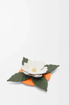 Small Orchid Candle Lid in Classic Calfskin and Brass