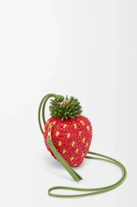 Strawberry Coin Purse in Raffia and Classic Calfskin